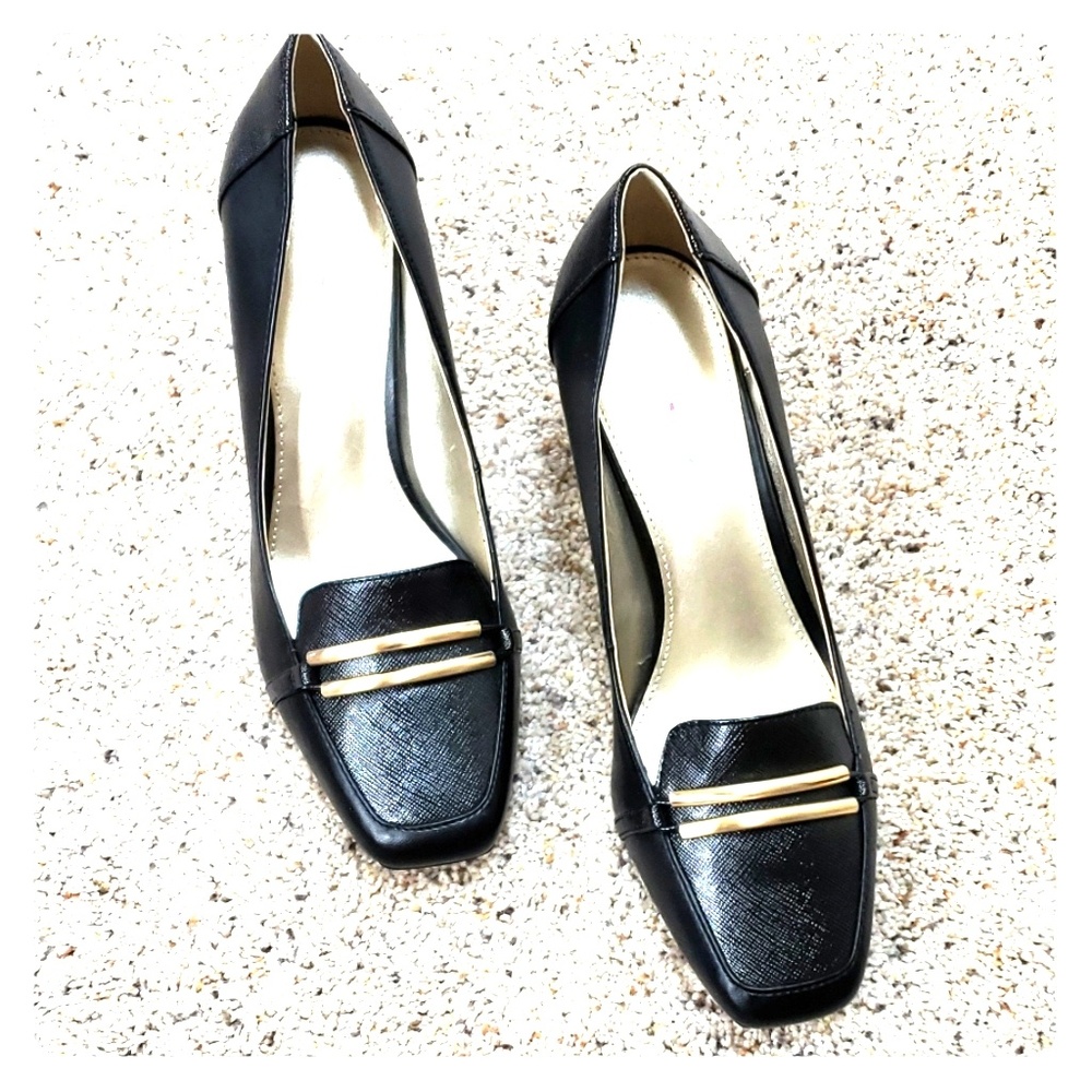 Bandolino Heels